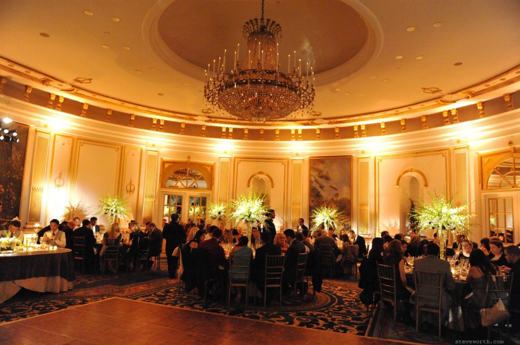 During Dinner by: Steve Worth Photography