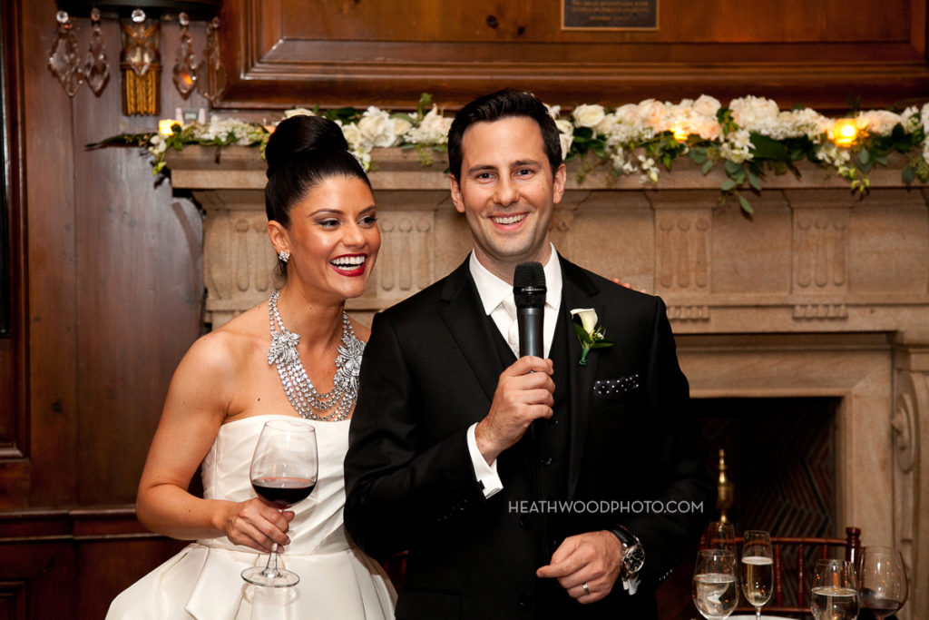 Groom and bride thank their guests by: Heathwood Photo
