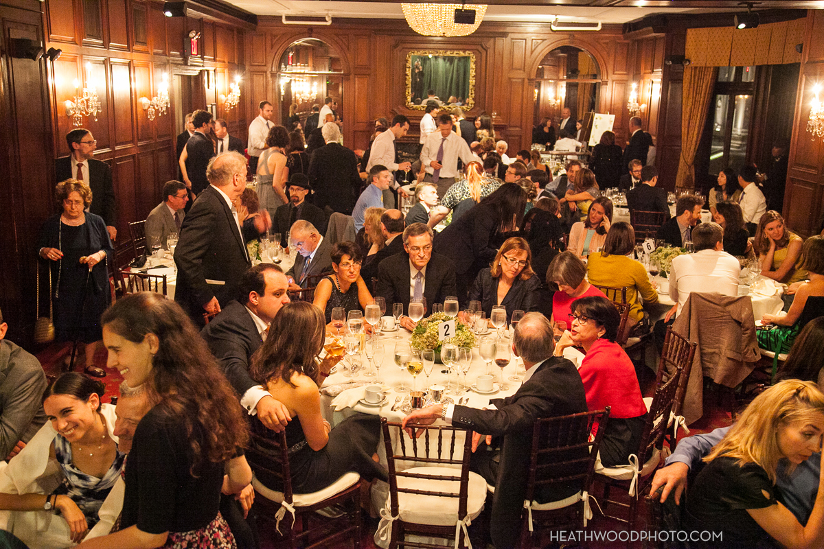 Dining room all abuzz by: Heathwood Photo