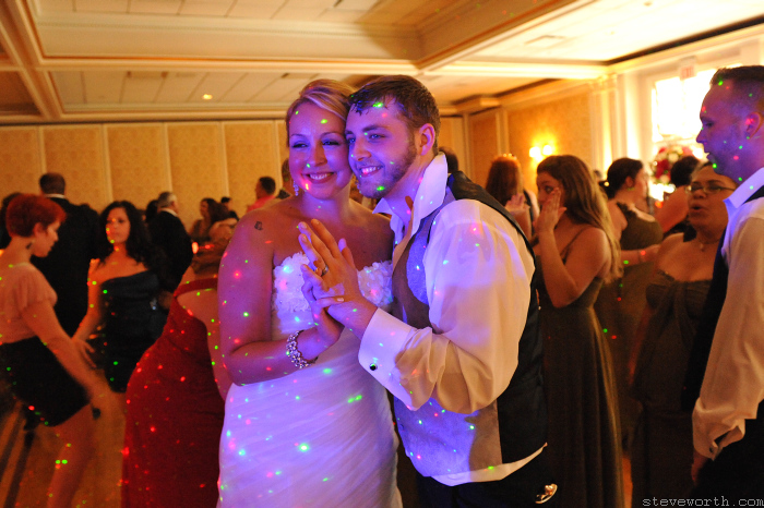 Gillian and Shawn – Last Dance by: Steve Worth Photography