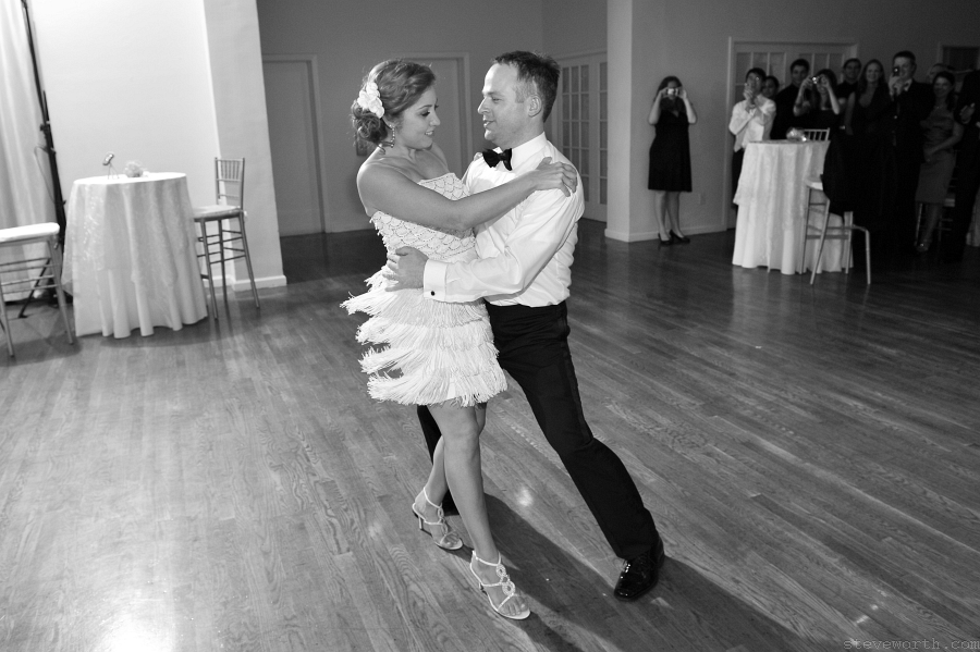 First Dance – Toni and Alex by: Steve Worth Photography