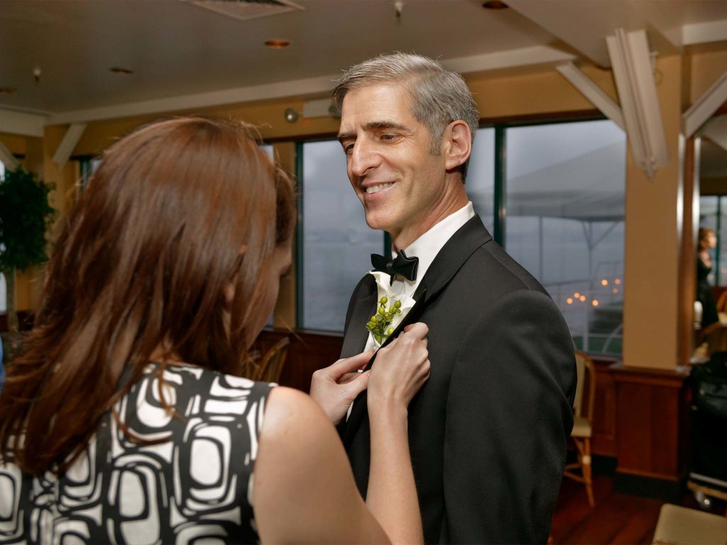 The last details before you tie the knot by: Robert London Photography