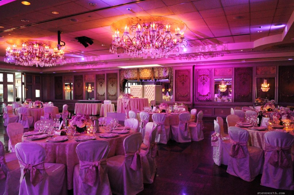 Photo of Ballroom by: Kira Yustak