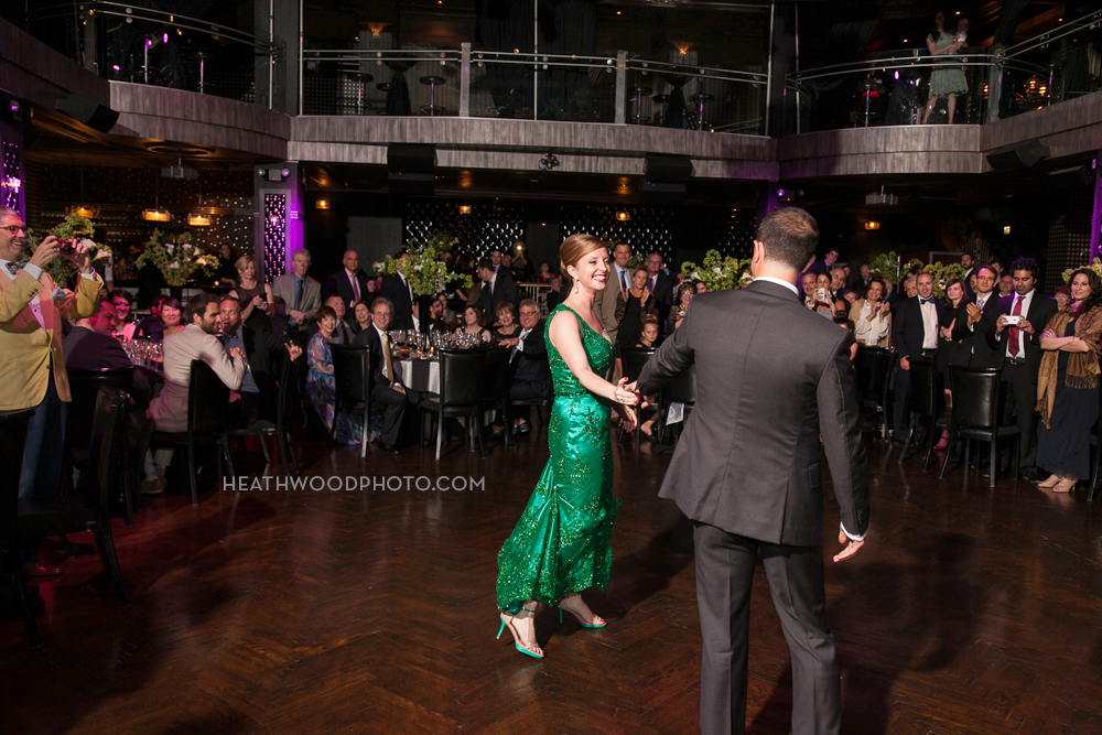 Bride and Groom nightclub first dance by: Heathwood Photo
