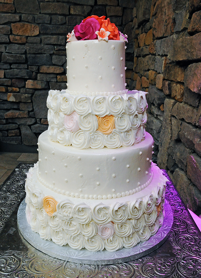 Cake by: Kira Yustak